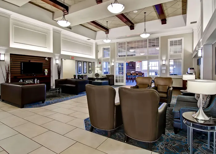 Hampton Inn & Suites By Hilton Calgary-Airport