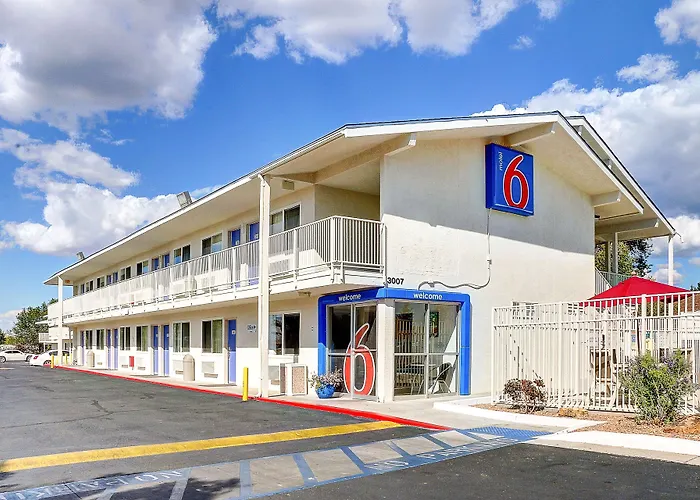 Motel 6