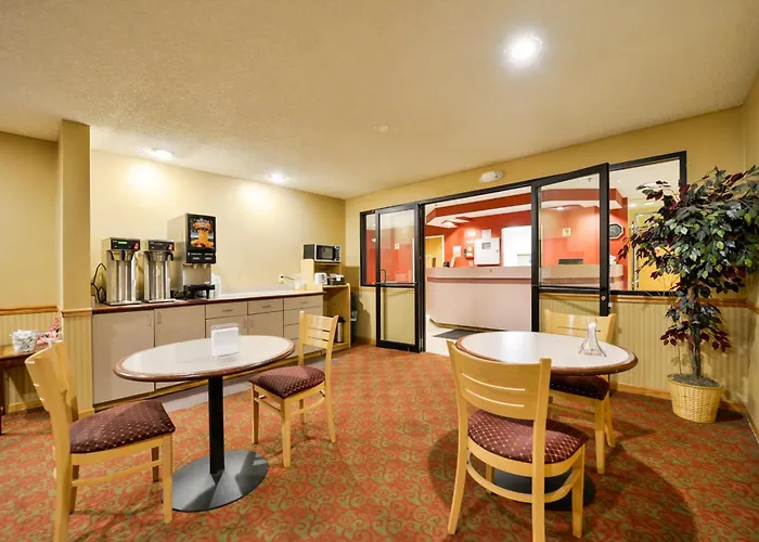 Americas Best Value Inn - East Syracuse
