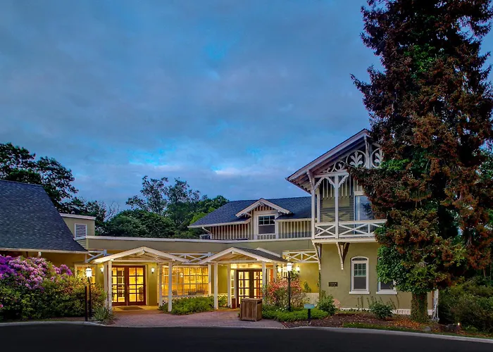 Tarrytown House Estate