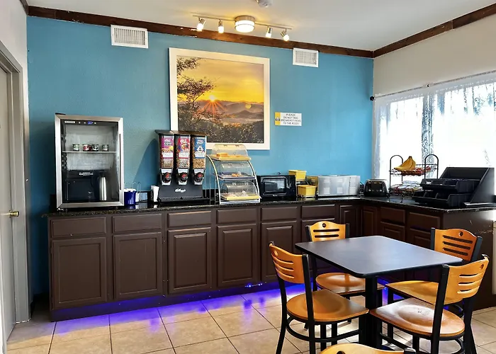 Days Inn By Wyndham Suites Fredericksburg
