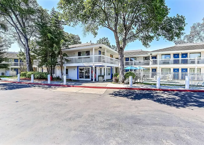 Motel 6-, Ca - Embarcadero