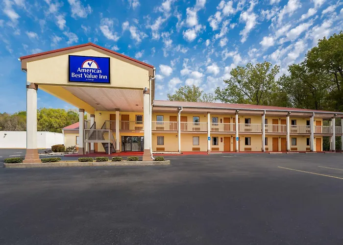 Americas Best Value Inn-Montezuma