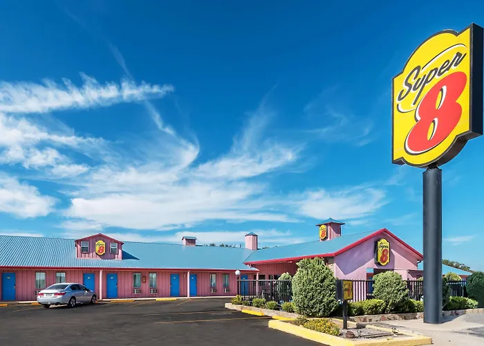 Super 8 By Wyndham Eastland