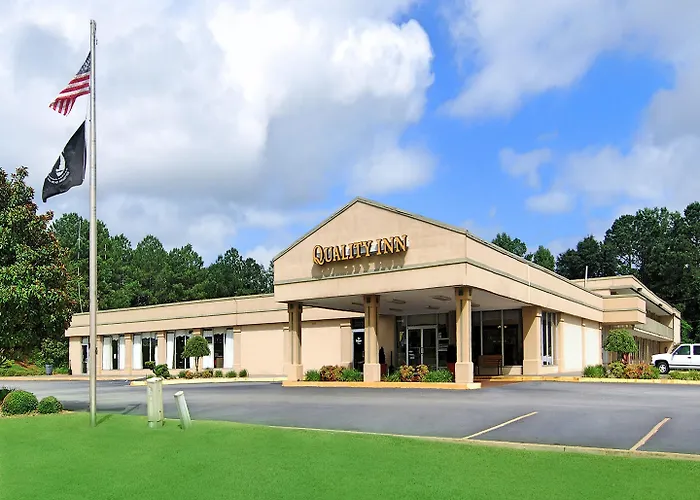 Quality Inn Americus
