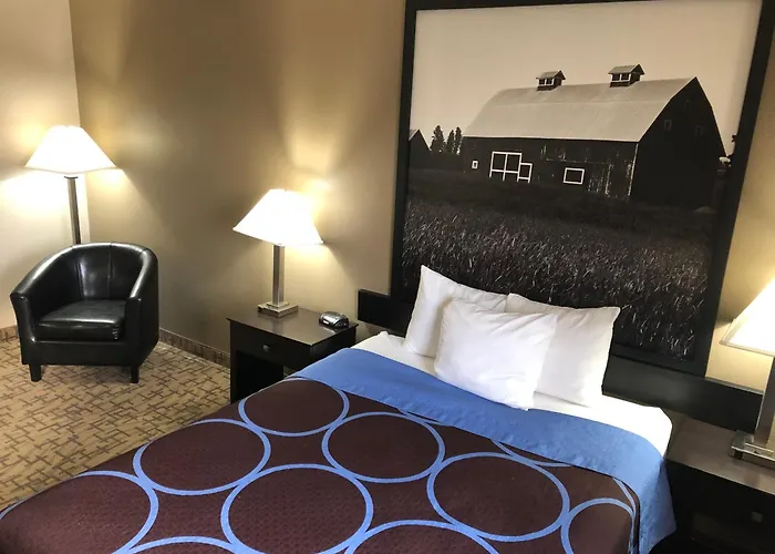 Super 8 By Wyndham Boise