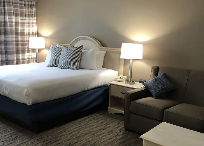 Fenwick Inn