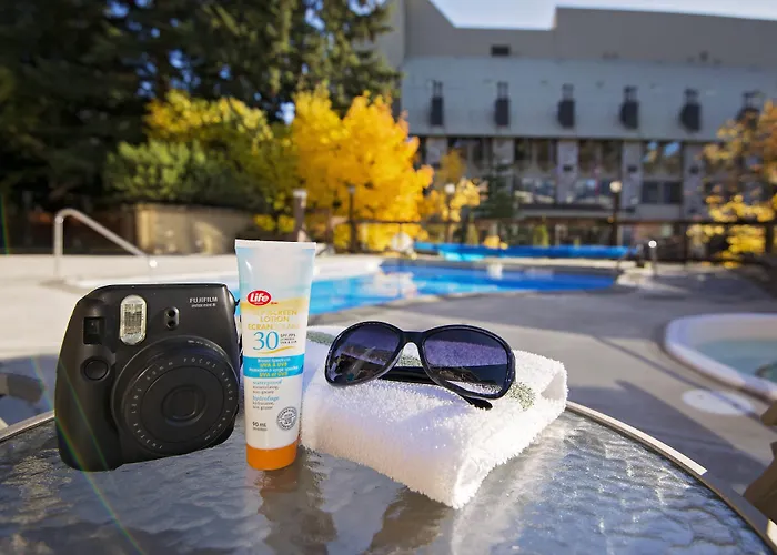 Whistler Village Inn & Suites