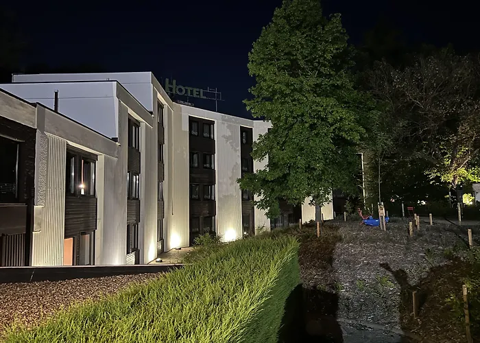 Logis Hôtel Des Acacias Lille Neuville en Ferrain, Restaurant l'Acacias Gourmand