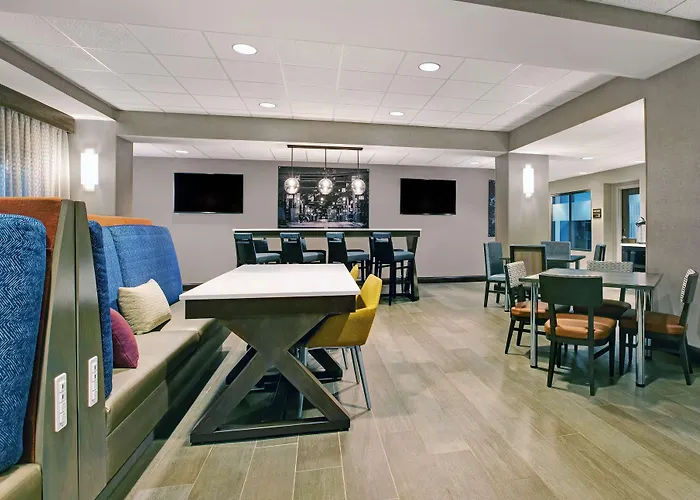 Hampton Inn Greenville/Woodruff Road