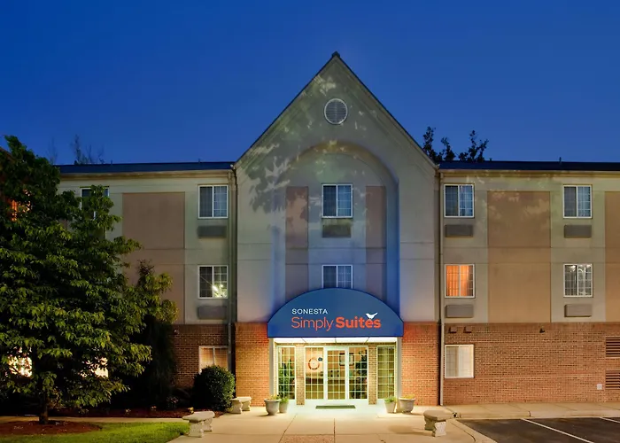 Sonesta Simply Suites Hampton