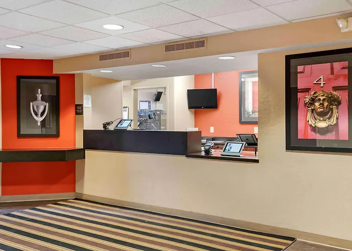 Extended Stay America Select Suites - Detroit - Farmington Hills