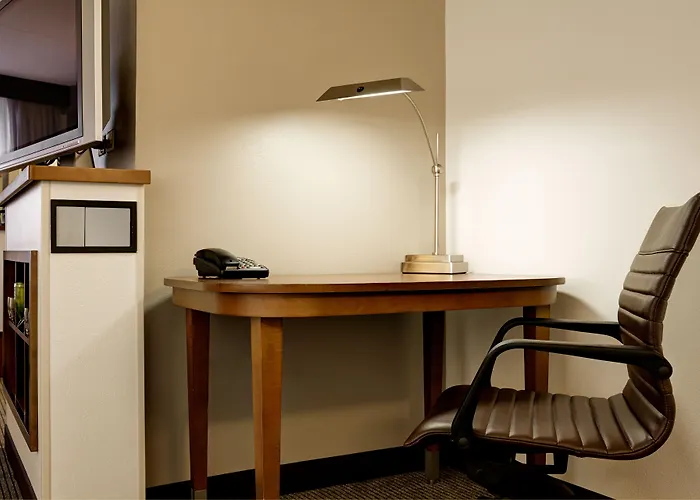 Hyatt Place Fort Worth / Cityview