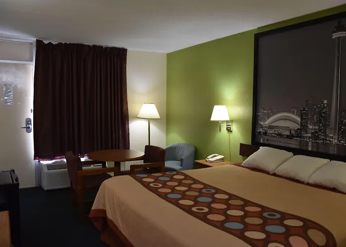 Super 8 By Wyndham Tifton