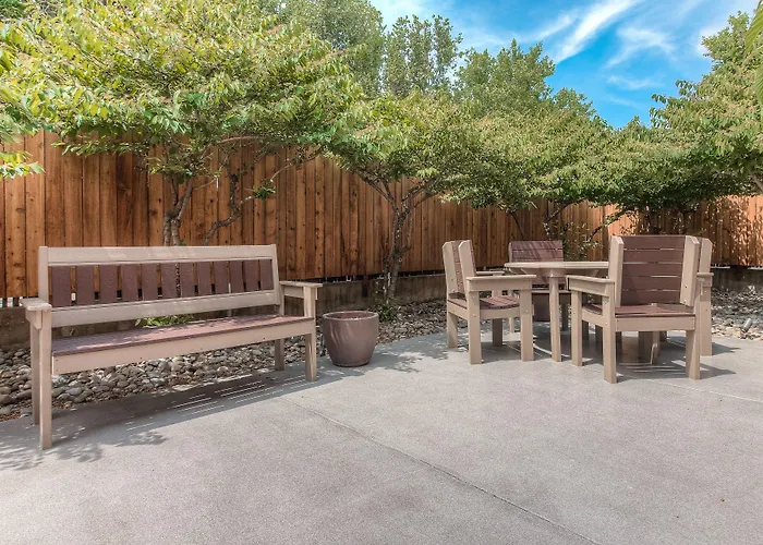 Best Western Plus Yakima Hotel
