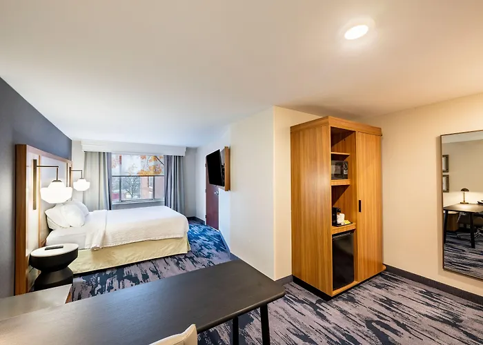 Fairfield Inn & Suites By Marriott St Louis Chesterfield