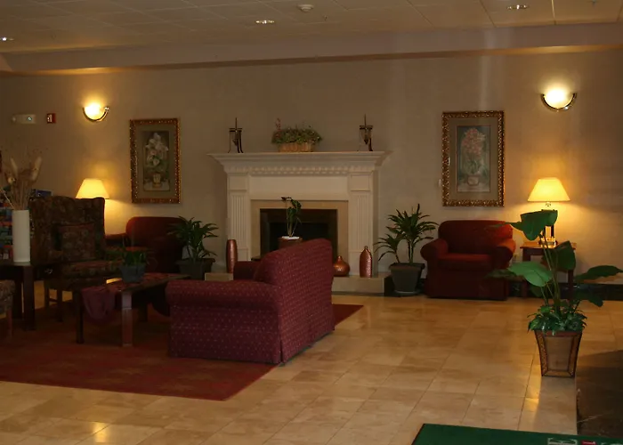 Evergreen Inn & Suites Monroe