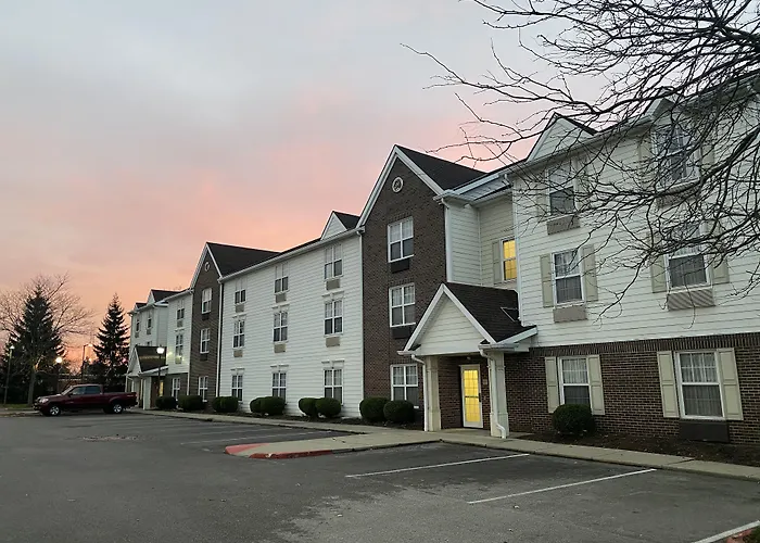 Mainstay Suites Middleburg Heights Cleveland Airport