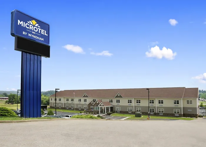 Microtel Inn & Suites By Wyndham Mineral Wells/Parkersburg