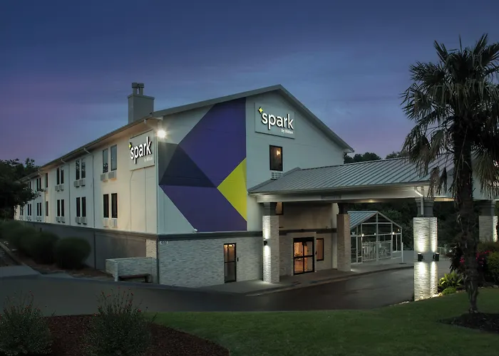Spark By Hilton Atlanta Cumberland Ballpark