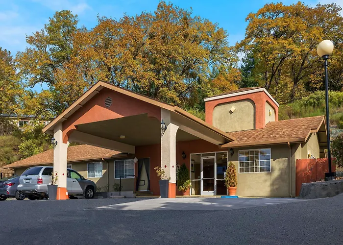 Best Western Willits Inn
