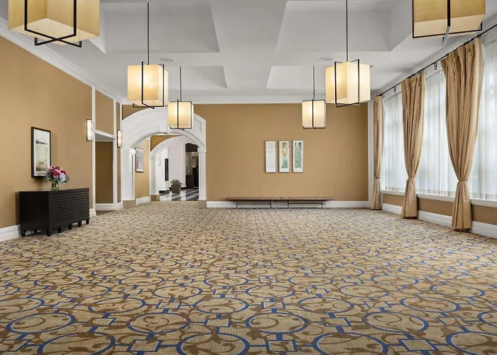 Doubletree By Hilton Chicago O'Hare Airport-Rosemont Hotel