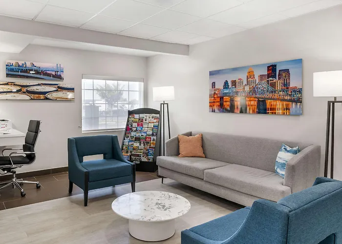 Comfort Inn & Suites Louisville Airport Fair & Expo