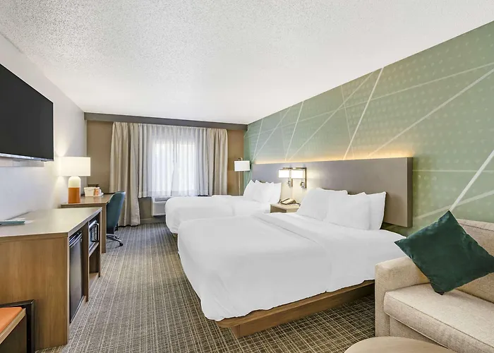 Comfort Inn & Suites Louisville Airport Fair & Expo