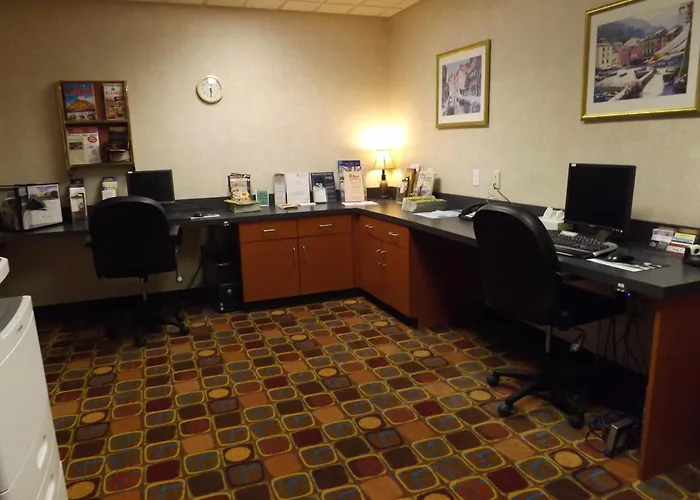 Wingate By Wyndham Lima Hotel