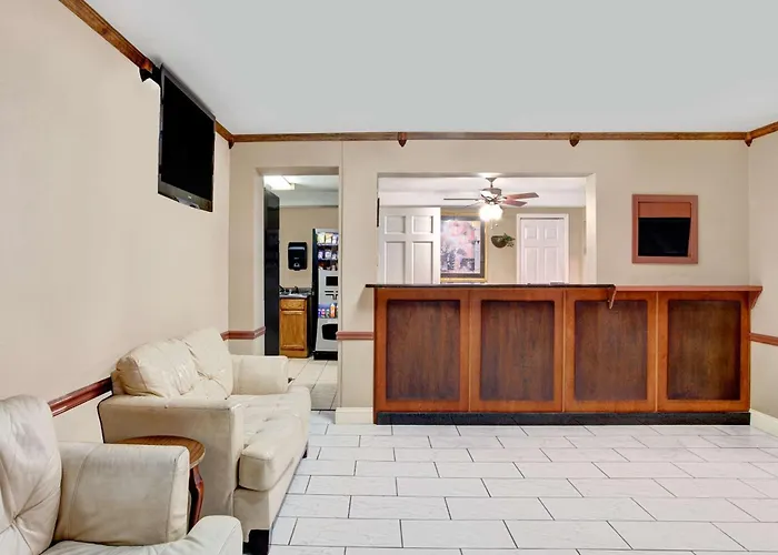 Super 8 By Wyndham