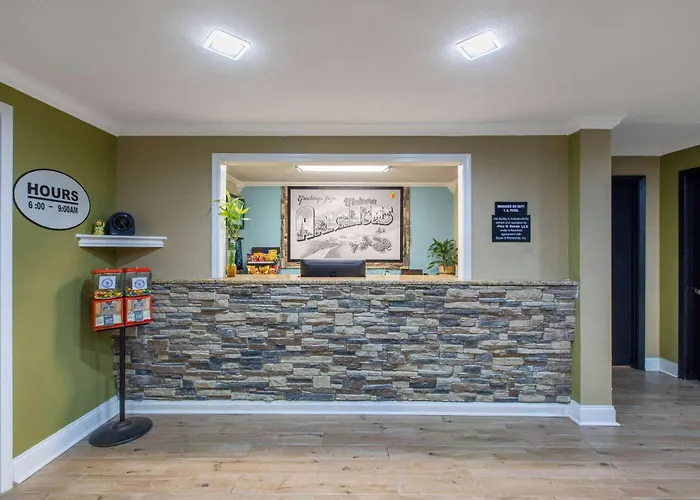Super 8 By Wyndham Malvern