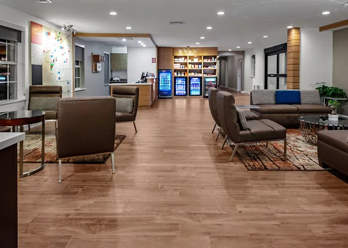 Towneplace Suites By Marriott Dallas /Legacy