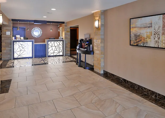 Best Western Woodland Inn