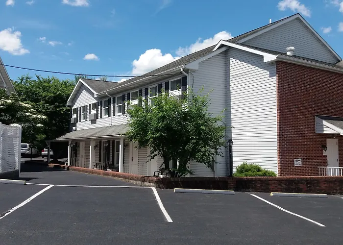 Inn At Cemetery Hill