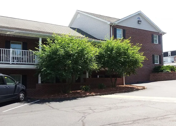 Inn At Cemetery Hill