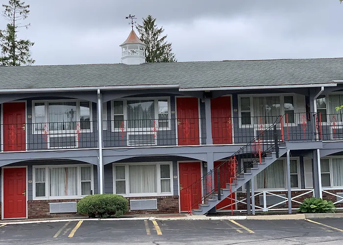 Super 8 By Wyndham Sturbridge