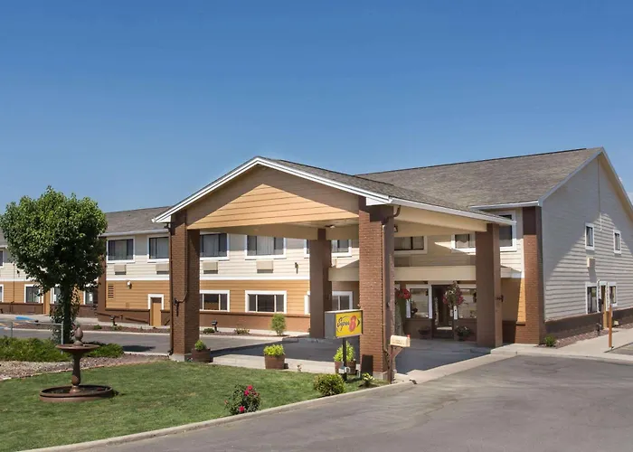Super 8 By Wyndham