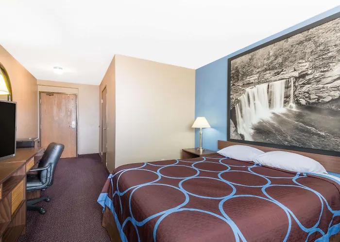Super 8 By Wyndham Corbin Ky
