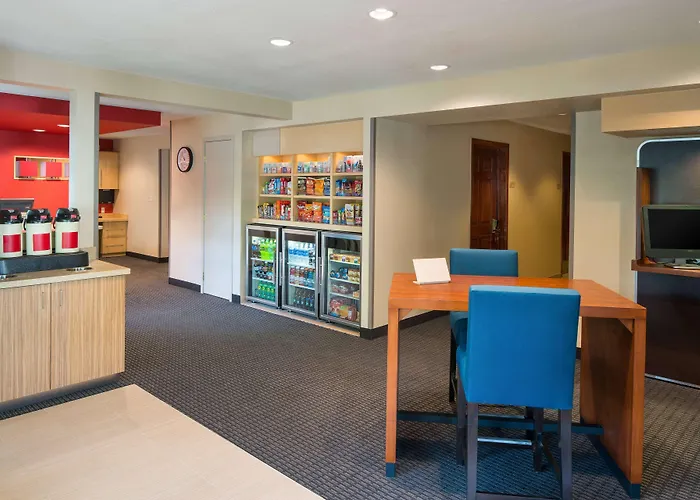 Sonesta Simply Suites Seattle