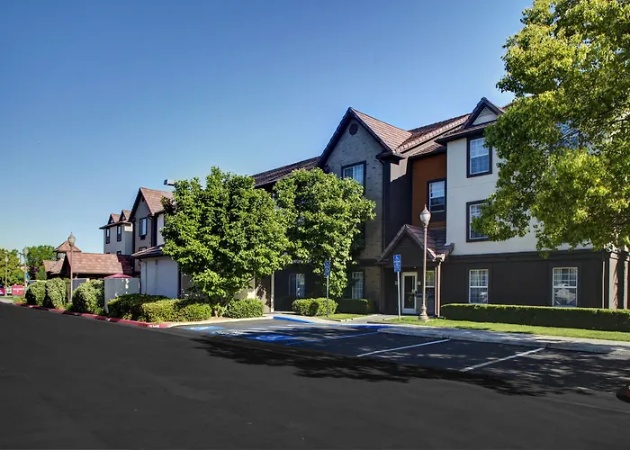 Towneplace Suites Fresno