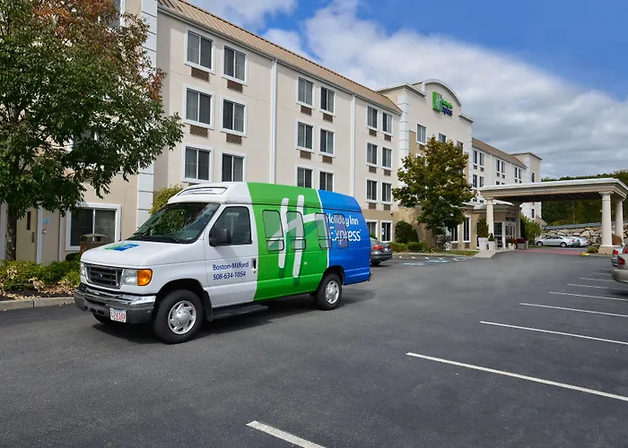 Holiday Inn Express Boston-Milford By Ihg