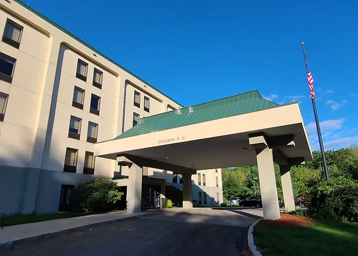 Saco Dog Friendly Hotels