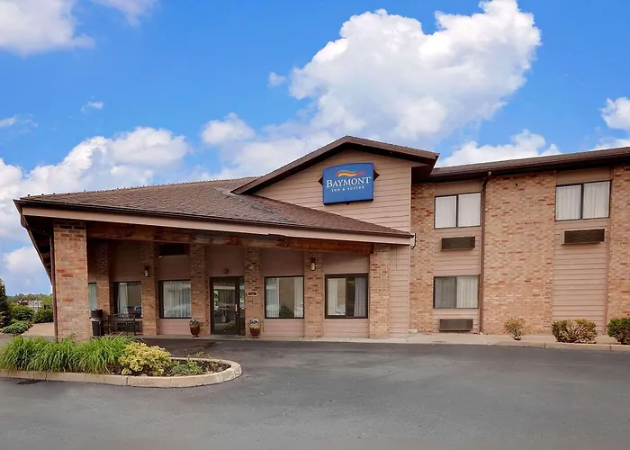 Baymont By Wyndham Battle Creek Downtown