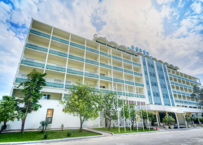 Palmariva Beach Hotel