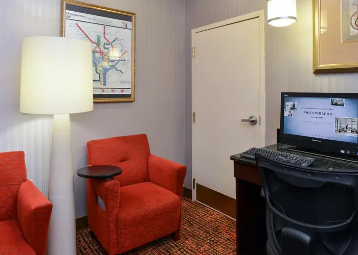Hampton Inn College Park