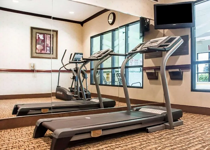 Quality Near Walden Galleria Mall