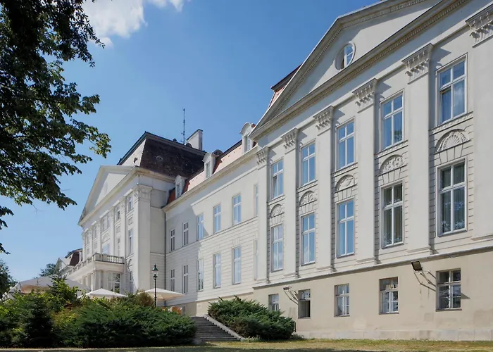 Austria Trend Schloss Wilhelminenberg Wien