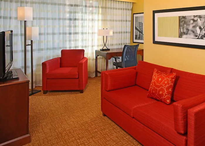 Courtyard By Marriott Baltimore Downtown Inner Harbor