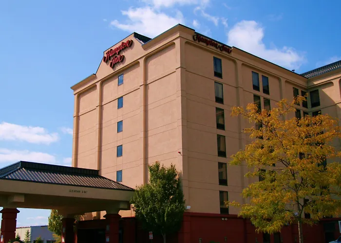 Hampton Inn Boston Logan Airport