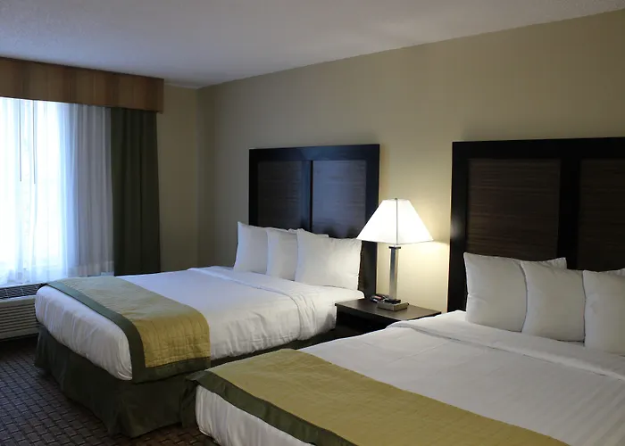 Baymont Inn & Suites By Wyndham Fort Myers I-75
